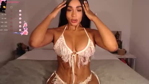 Destinne Mill online show from 12-18-25, 10:43