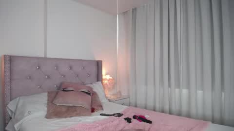 destinysweet21 online show from 12-21-24, 04:36