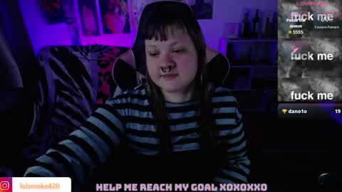 Snapshot of destroyall420 chatting on 05-08-26, 08:41 Lola Bdsm and fries online show from 05-08-26, 08:41
