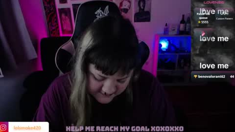 Snapshot of destroyall420 chatting on 06-13-26, 06:39 Lola Bdsm and fries online show from 06-13-26, 06:39
