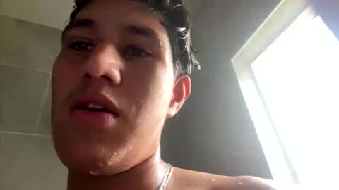 Snapshot of destroyyaa chatting on 11-17-25, 11:21 destroyyaa online show from 11-17-25, 11:21