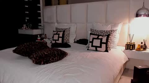 Devil bb online show from 11-30-25, 07:56