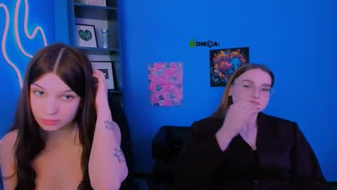 devil_moon_ online show from 03-07-26, 02:03