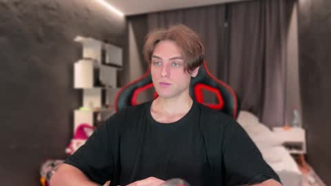 devilnut1 online show from 11-15-25, 06:33