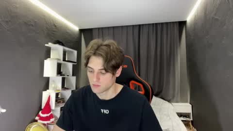 devilnut1 online show from 11-22-25, 06:23