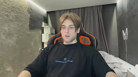 devilnut1 online show from 06-02-26, 06:54