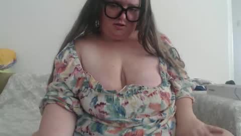 Snapshot of devilschick chatting on 01-15-26, 01:16 DevilsChick -- OF online show from 01-15-26, 01:16