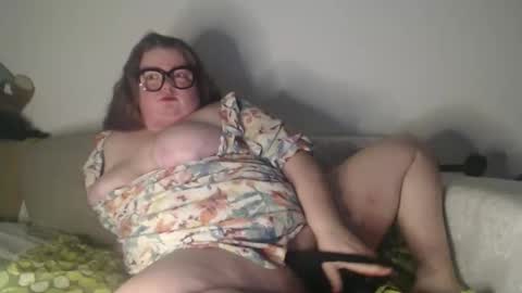 Snapshot of devilschick chatting on 03-23-26, 11:09 DevilsChick -- OF online show from 03-23-26, 11:09