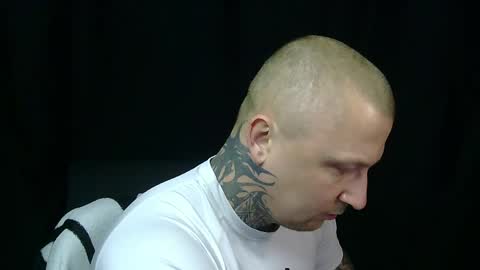 Lucian online show from 04-19-26, 07:51