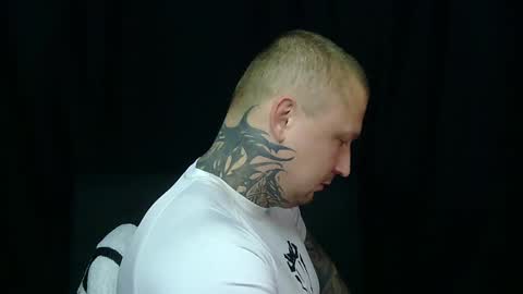 Lucian online show from 04-26-26, 07:06