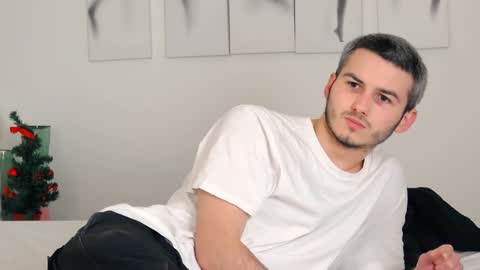 devin_ho online show from 01-13-25, 07:31