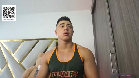 Devin Hunter online show from 11-23-25, 04:18