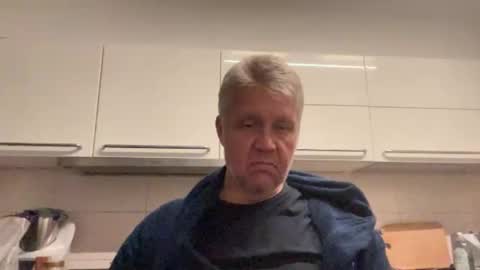 Devon online show from 10-20-25, 11:27