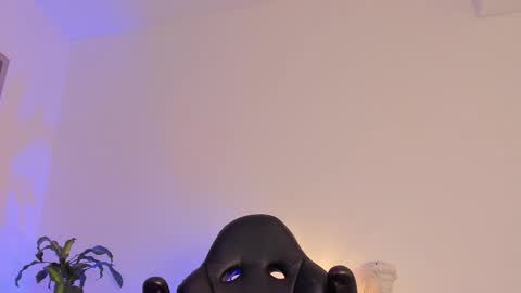 Devon Collins Independent model online show from 02-23-25, 10:53