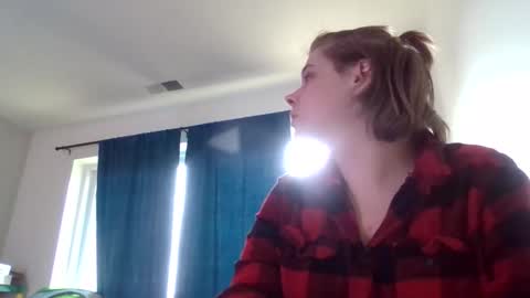Snapshot of devykitten2018 chatting on 04-29-26, 05:30 devykitten online show from 04-29-26, 05:30