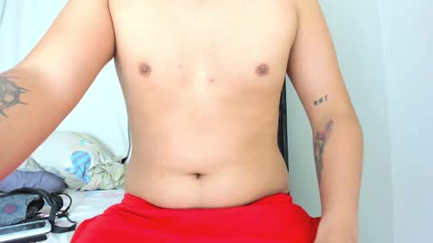 Snapshot of dewolk chatting on 03-04-26, 09:26 thumb up me please its important online show from 03-04-26, 09:26