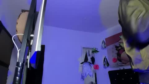 Snapshot of dex_ak586 chatting on 10-18-25, 02:25 dex_ak586 online show from 10-18-25, 02:25