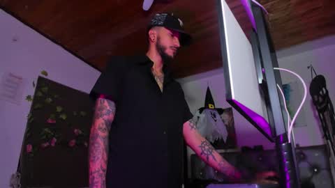 Snapshot of dex_ak586 chatting on 10-20-25, 12:55 dex_ak586 online show from 10-20-25, 12:55