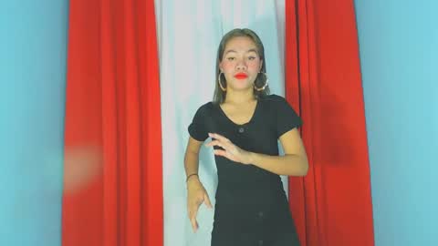 Snapshot of dexie121698 chatting on 02-02-25, 02:02 dexie121698 online show from 02-02-25, 02:02