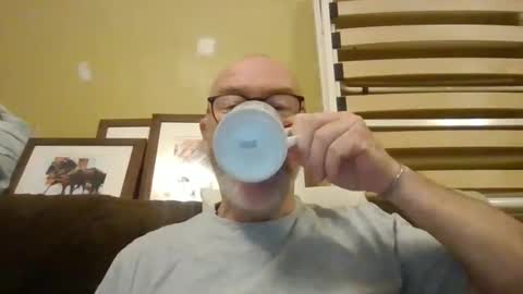 Dexta online show from 10-15-25, 06:41