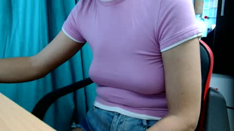 deylove786838 online show from 09-18-25, 08:27