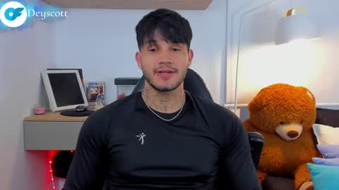 Snapshot of deymon_scott chatting on 02-28-25, 10:39 JULIAN online show from 02-28-25, 10:39