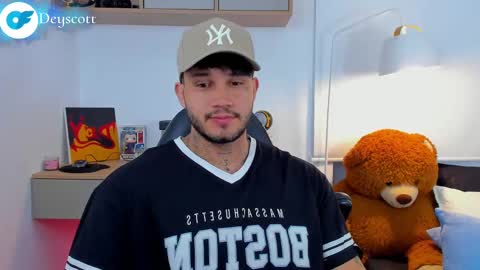 Snapshot of deymon_scott chatting on 03-09-25, 11:14 JULIAN online show from 03-09-25, 11:14