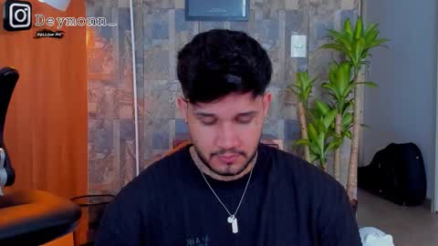 Snapshot of deymon_scott chatting on 10-11-25, 06:50 JULIAN online show from 10-11-25, 06:50