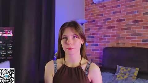 Snapshot of deyvessa chatting on 09-26-25, 06:12 Kira online show from 09-26-25, 06:12