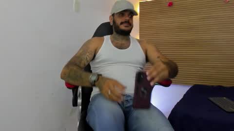 Snapshot of dhamian_wolf_hunter chatting on 11-09-25, 08:07 dhaian online show from 11-09-25, 08:07