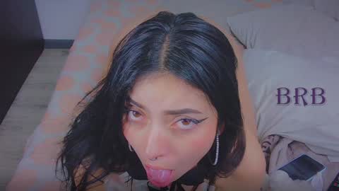 Snapshot of dharmonious_ chatting on 01-09-25, 12:35 harmonious online show from 01-09-25, 12:35