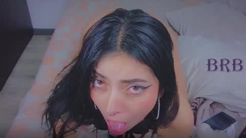 Snapshot of dharmonious_ chatting on 02-10-25, 08:10 harmonious online show from 02-10-25, 08:10