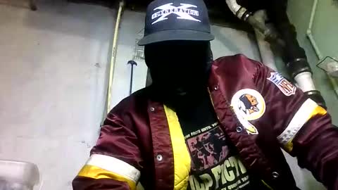 Marcus D-von Steel as the raunchy ass sniffer thrill me with your online show from 05-31-26, 06:21