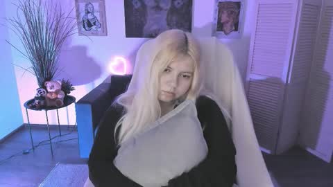 Dia online show from 11-29-25, 09:18