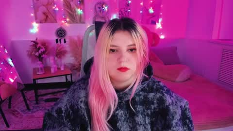 Dia online show from 04-01-26, 05:43