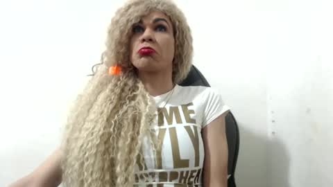 Snapshot of diabla_sexy22cm chatting on 10-24-25, 08:00 diabla_sexy22cm online show from 10-24-25, 08:00