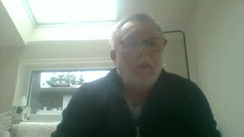 Snapshot of dial76 chatting on 02-10-25, 02:26 dial76 online show from 02-10-25, 02:26