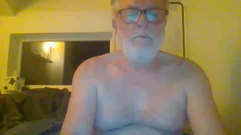 Snapshot of dial76 chatting on 02-15-25, 03:52 dial76 online show from 02-15-25, 03:52