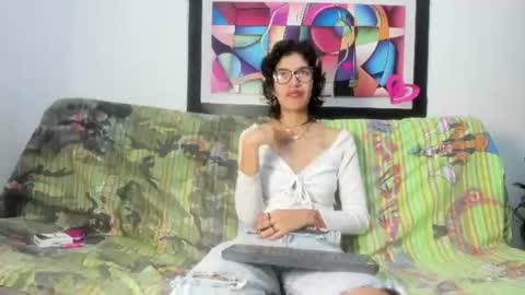 Snapshot of diamond__420 chatting on 07-21-26, 01:02 diamond__420 online show from 07-21-26, 01:02