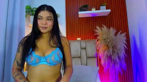 diamond_canela online show from 01-09-26, 04:26