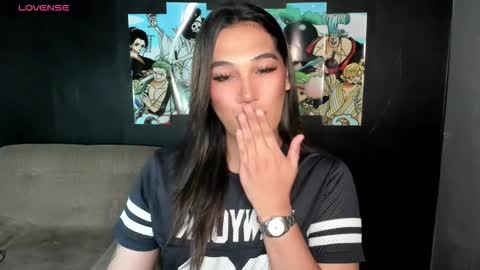 Snapshot of diamond_foxy chatting on 10-18-25, 05:43 Wency online show from 10-18-25, 05:43