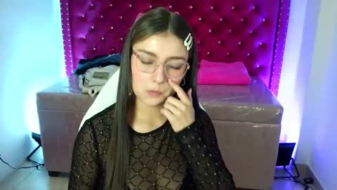 diamond_juliana_ online show from 04-23-26, 03:08