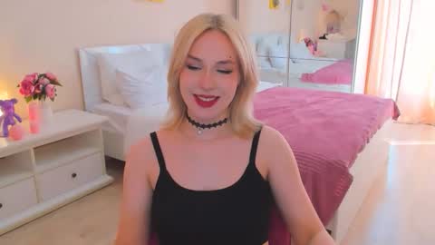 diamond_milady online show from 05-24-26, 01:27