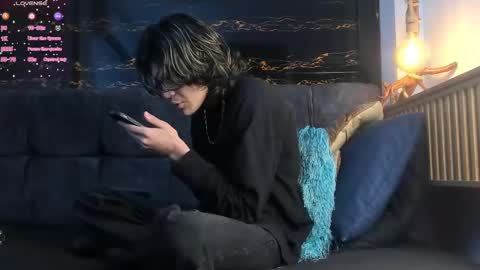 diamond_twink online show from 11-06-25, 03:51