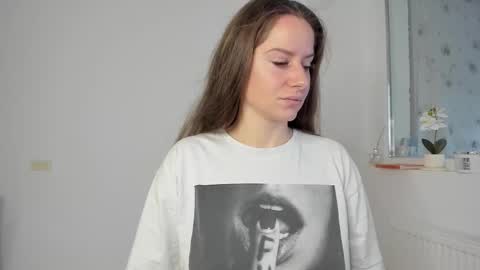 diamondkay_ online show from 12-23-25, 09:07