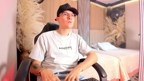 Snapshot of diamondss_1 chatting on 05-15-26, 08:49 diamondss_1 online show from 05-15-26, 08:49