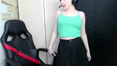 diana_back3 online show from 11-17-25, 10:10