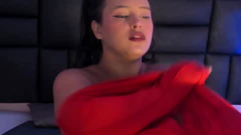 Snapshot of diana_clarck chatting on 12-06-24, 08:15 Diana Tamayo online show from 12-06-24, 08:15