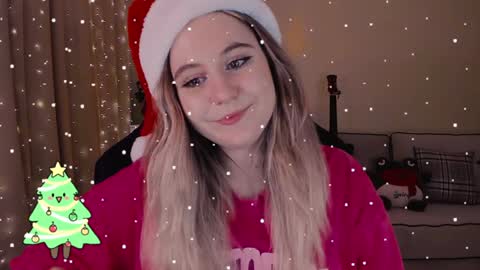 Snapshot of diana_floweri chatting on 12-20-24, 01:54 Diana online show from 12-20-24, 01:54