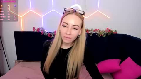 Diana  online show from 01-11-25, 08:54